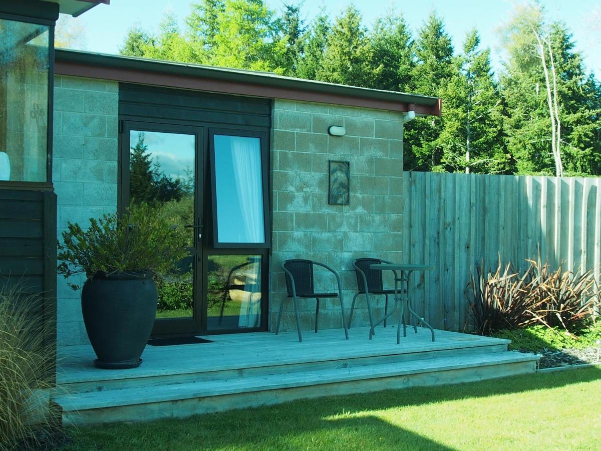 The Garden Room At Te Anau Country Accommodation Exterior photo
